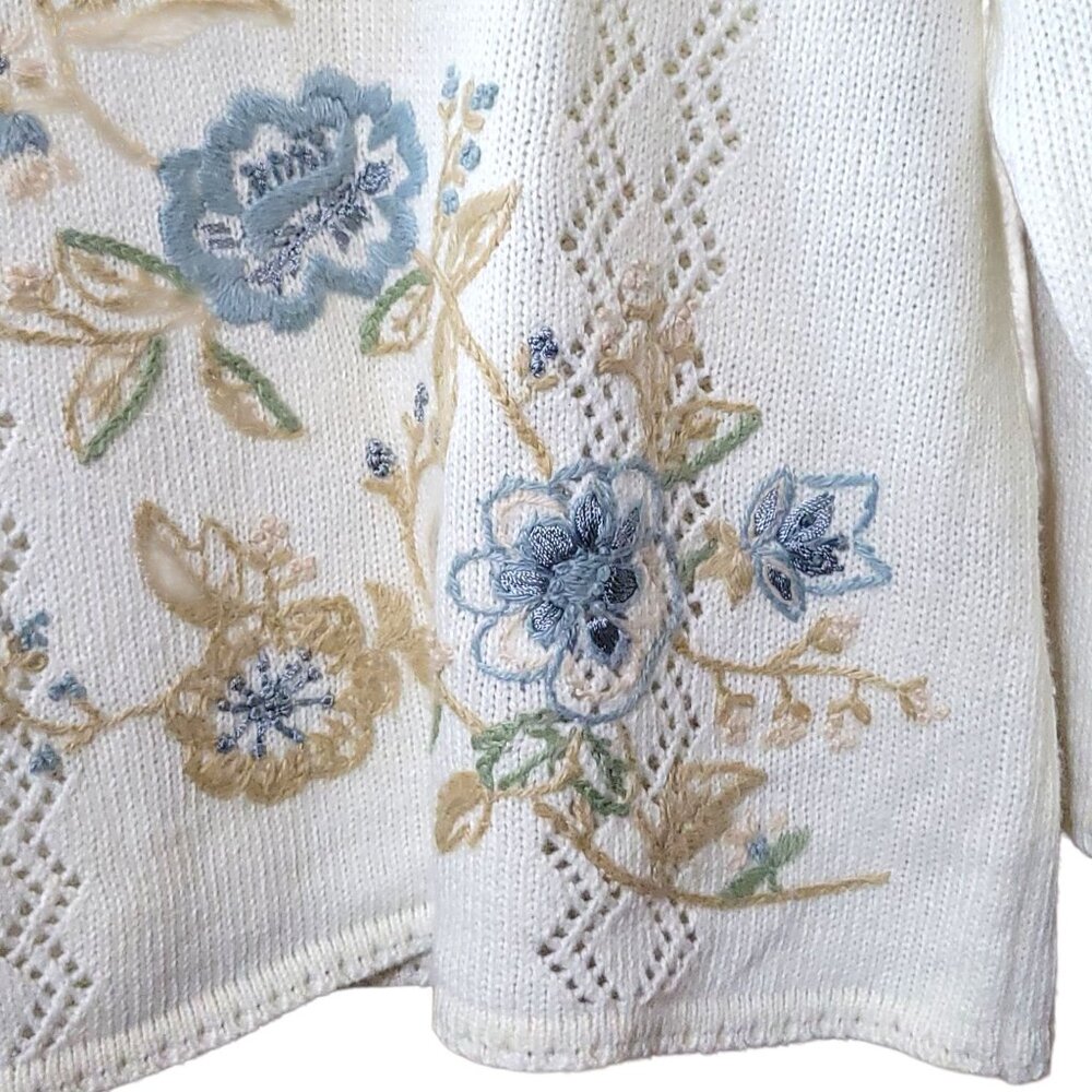 Vtg Jantzen Classics Ivory Floral Hand Embroidered Sweater M V-Neck Grandma - Picture 6 of 11